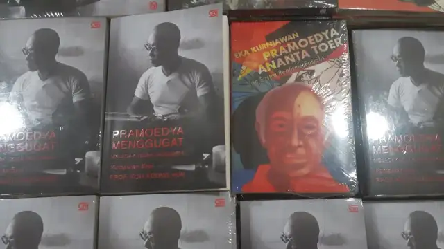 Seabad Pramoedya Ananta Toer: Warisan Manusia dan Buminya thumbnail